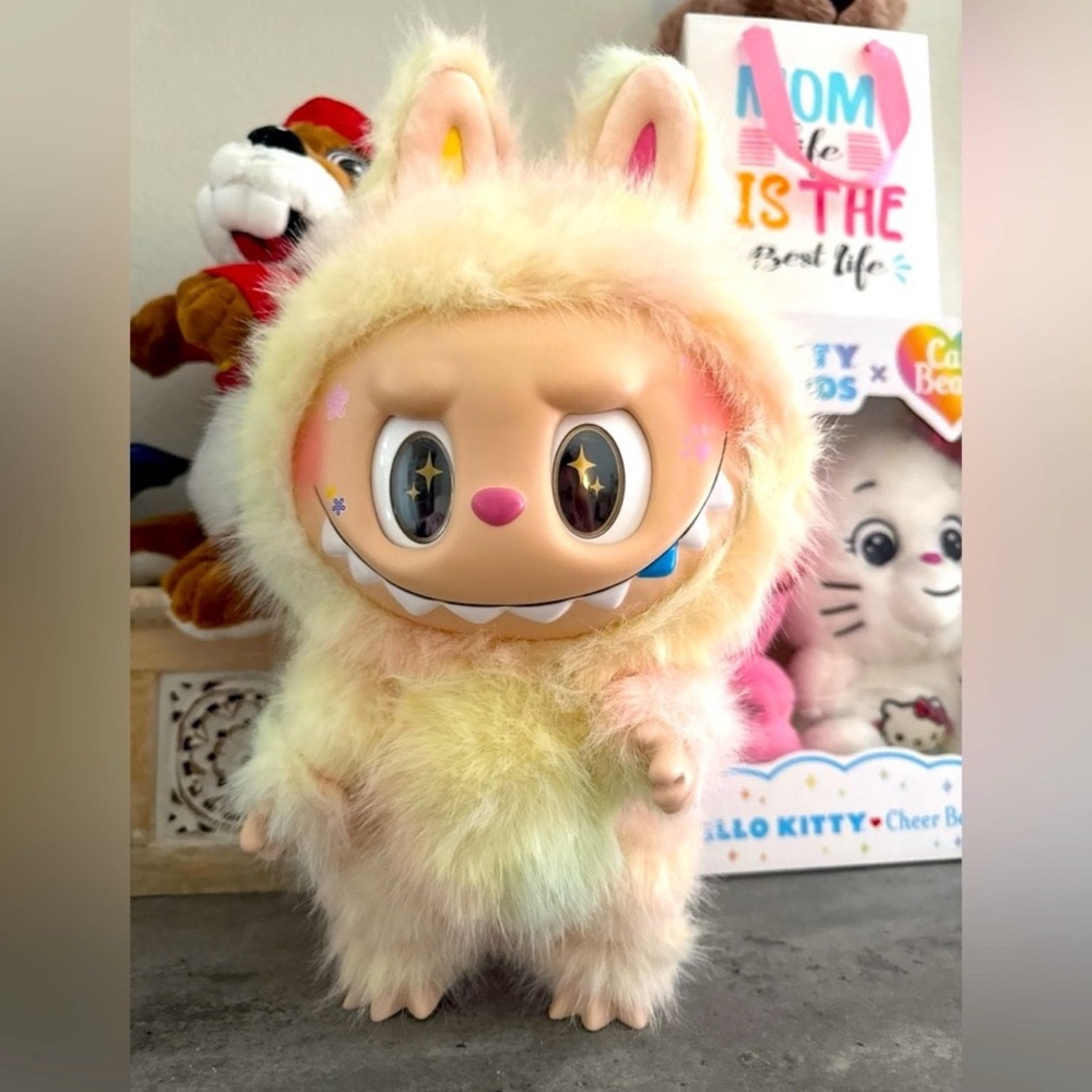 🔥 Fire Sale 🔥
Custom Yellow & Pink Zimomo 38cm